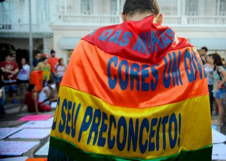 Empresas devem tornar ambiente mais inclusivo para pessoas LGBTQIA+